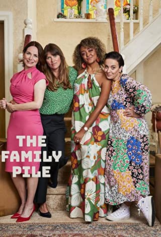 Большая семья || The Family Pile (2023)
